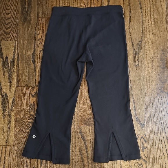 lululemon athletica Pants - Lululemon Athletica Midnight Black Cropped Leggings